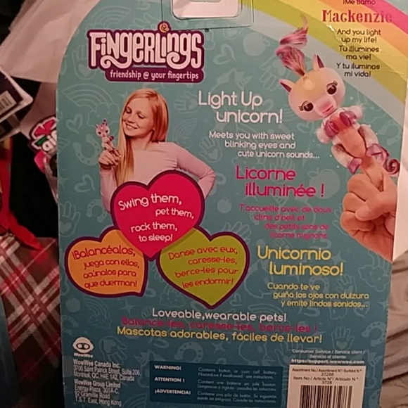 Fingerlings Mackenzie Unicorn - Picture 2 of 4
